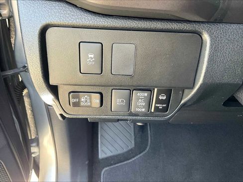 Used 2020 Toyota Tacoma TRD Sport w/ Technology Package RWD image 32