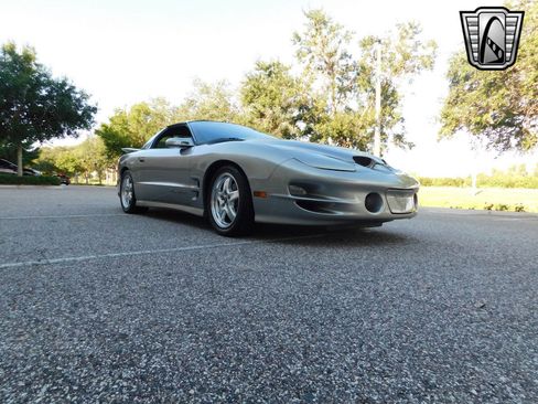 Used 1999 Pontiac Firebird Formula w/ Security Pkg image 27