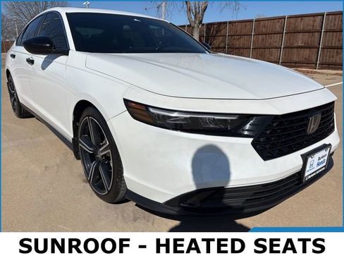 Used 2024 Honda Accord Sport image 2