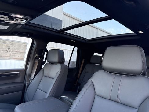 New 2026 Chevrolet Tahoe RST w/ RST Capability Package image 18