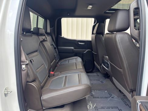 Used 2019 GMC Sierra 1500 Denali AWD/4WD image 41