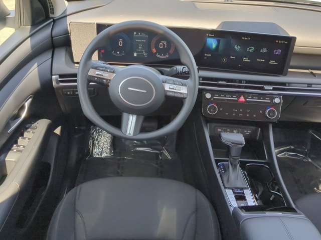 New 2025 Hyundai Tucson SEL FWD image 16