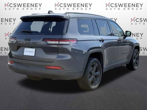 Used 2024 Jeep Grand Cherokee L Altitude image 5