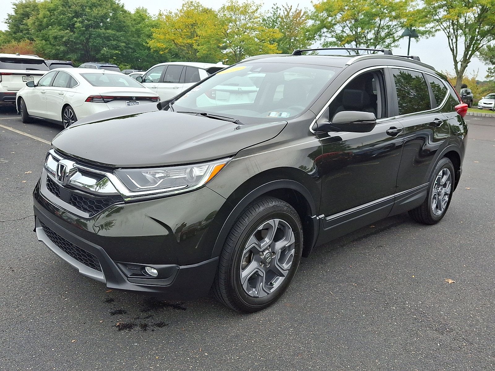 Certified 2017 Honda CR-V EX-L image 3