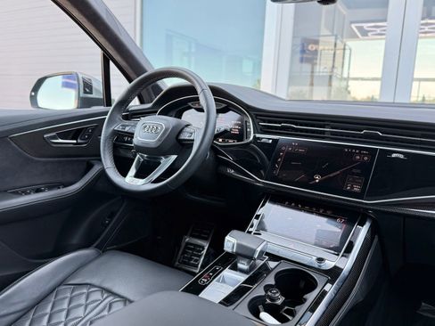 Used 2023 Audi SQ7 Prestige w/ Prestige Package image 43