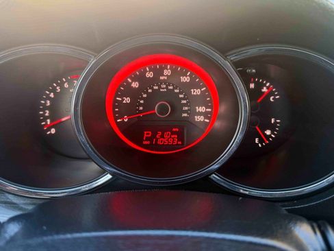 Used 2012 Kia Sorento SX w/ SX Premium Pkg image 23