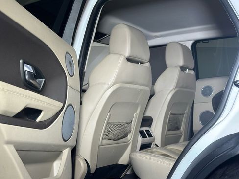 Used 2013 Land Rover Range Rover Evoque Pure w/ Climate Comfort Pkg image 10