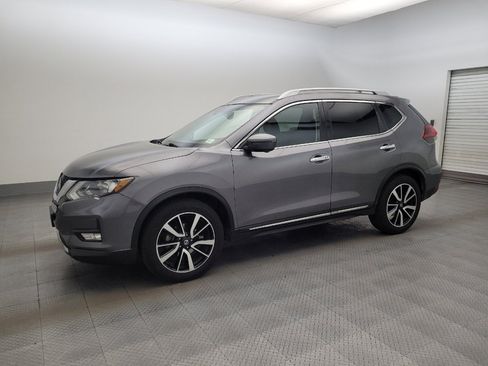 Used 2020 Nissan Rogue SL FWD image 2