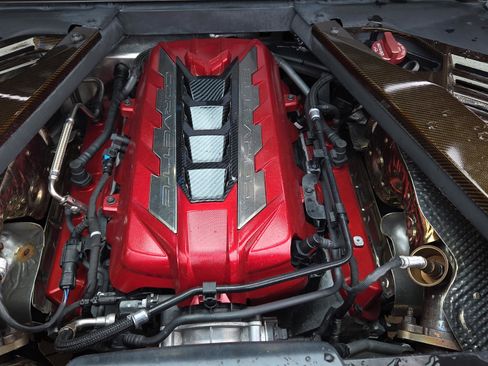 Used 2020 Chevrolet Corvette Stingray Premium Cpe w/ 3LT Preferred Equipment Group image 28