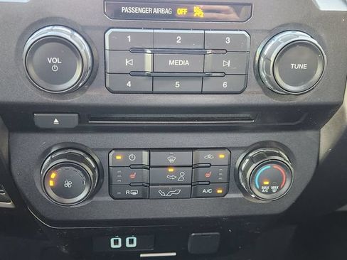 Used 2018 Ford F150 XLT w/ Equipment Group 302A Luxury RWD image 21