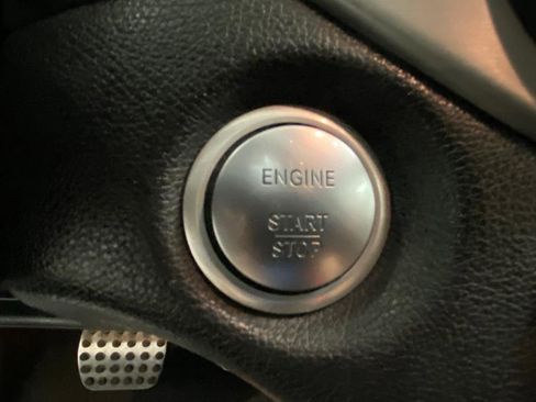 Used 2015 Mercedes-Benz CLA 250 4MATIC w/ Sport Package Plus image 28