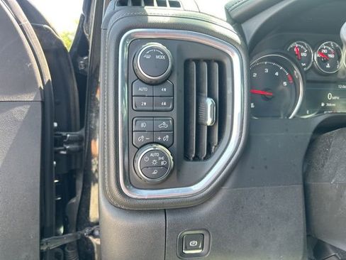 Used 2021 Chevrolet Silverado 2500 LTZ image 17