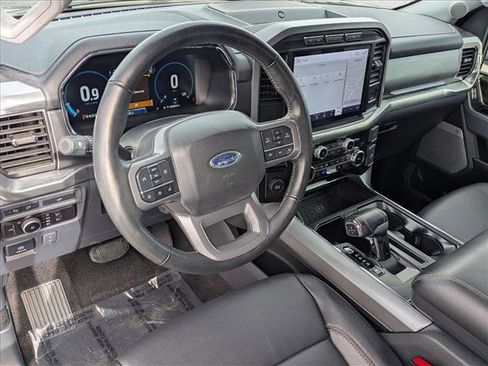 Used 2023 Ford F150 Lariat image 10
