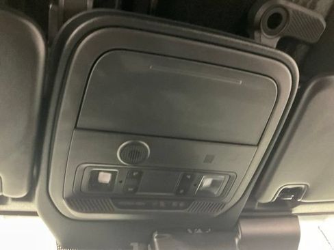 Used 2025 Ford Bronco Outer Banks AWD/4WD image 18