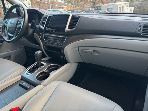 Used 2017 Honda Pilot EX-L image 12