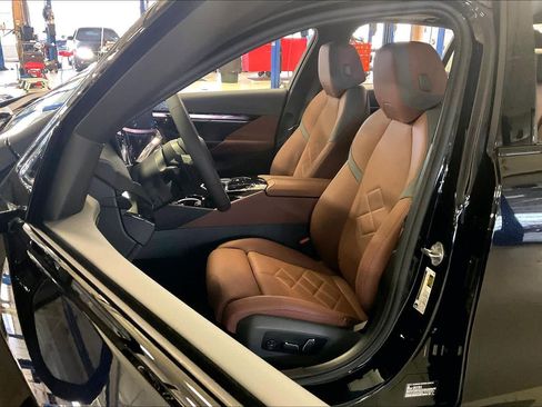 New 2026 BMW 530i 530i w/ M Sport Package image 9