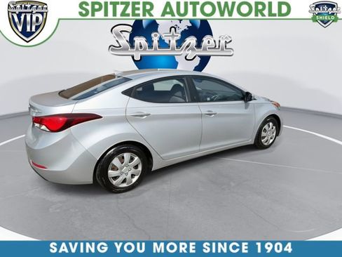 Used 2016 Hyundai Elantra SE FWD image 9