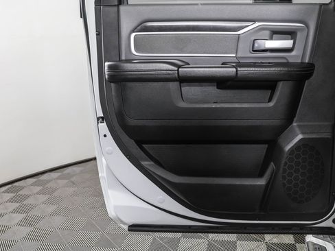 Used 2023 RAM 2500 Big Horn w/ Level 1 Equipment Group image 43