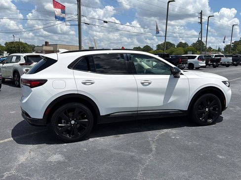 Used 2021 Buick Envision Essence w/ Sport Touring Package FWD image 7