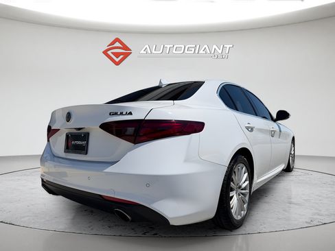 Used 2021 Alfa Romeo Giulia Sprint w/ Active Assist 1 Package RWD image 10