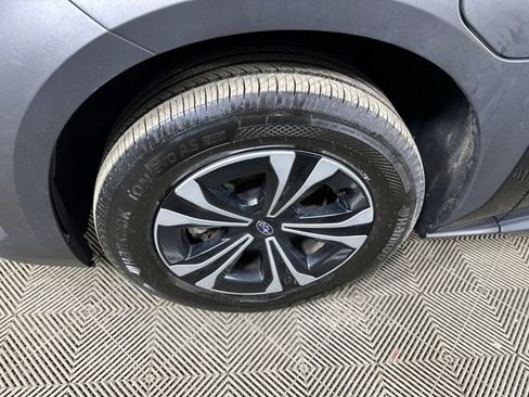 Used 2023 Subaru Solterra AWD image 10