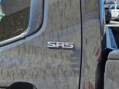 Used 2024 Toyota Tacoma SR5 image 31