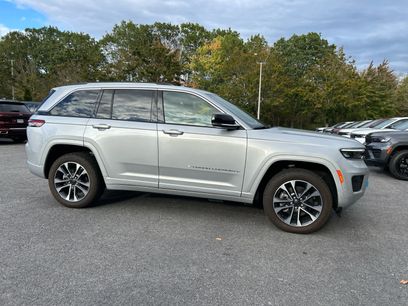 Used 2023 Jeep Grand Cherokee Overland w/ Luxury Tech Group IV
