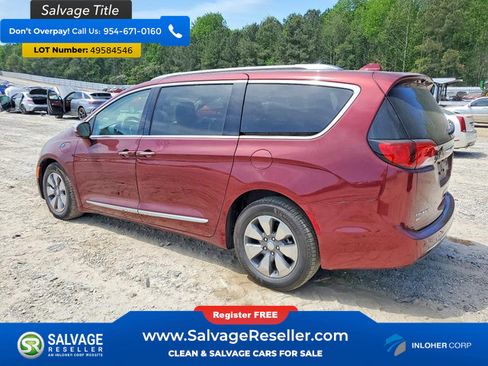 Used 2018 Chrysler Pacifica Limited w/ Advanced Safetytec Group image 3