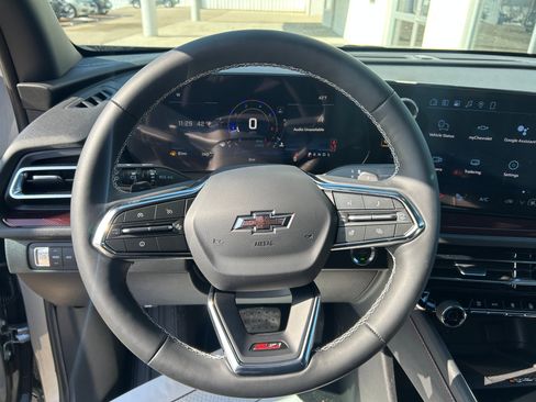 New 2026 Chevrolet Traverse Z71 image 17