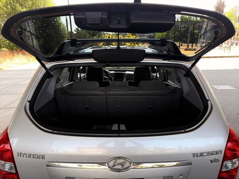 Used 2007 Hyundai Tucson SE FWD image 39