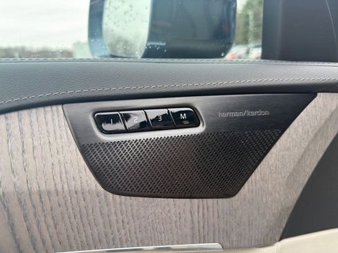 Used 2023 Volvo XC90 T8 Ultimate w/ Protection Package Premier image 11