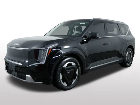 Used 2024 Kia EV9 Land AWD/4WD image 6