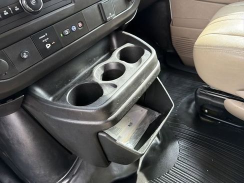 Used 2020 Chevrolet Express 2500 w/ Driver Convenience Package RWD image 21