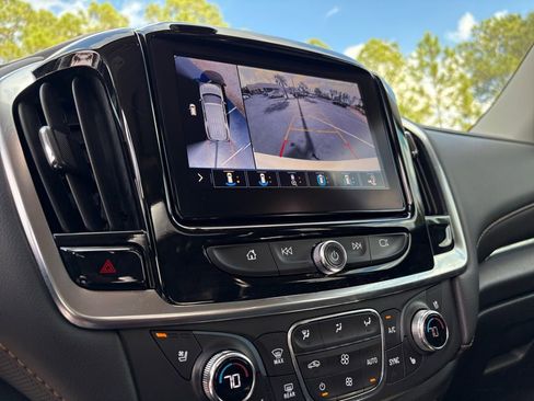 Used 2021 Chevrolet Traverse Premier w/ Redline Edition image 21