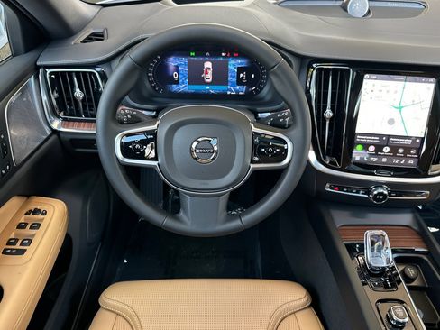 New 2026 Volvo V60 B5 Cross Country Ultra AWD/4WD image 12