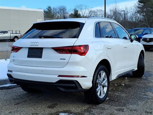 Used 2023 Audi Q3 2.0T Premium image 3