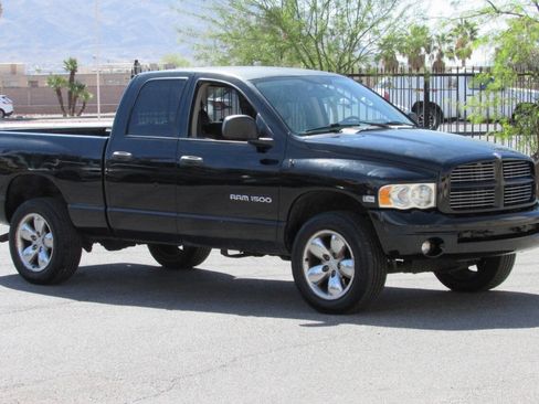 Used 2003 Dodge Ram 1500 Truck 4x4 Quad Cab image 2