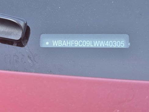 Used 2020 BMW Z4 M40i w/ Executive Package image 11