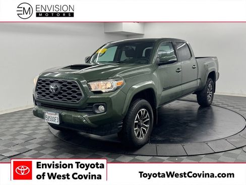 Used 2021 Toyota Tacoma TRD Sport w/ Technology Package RWD image 1
