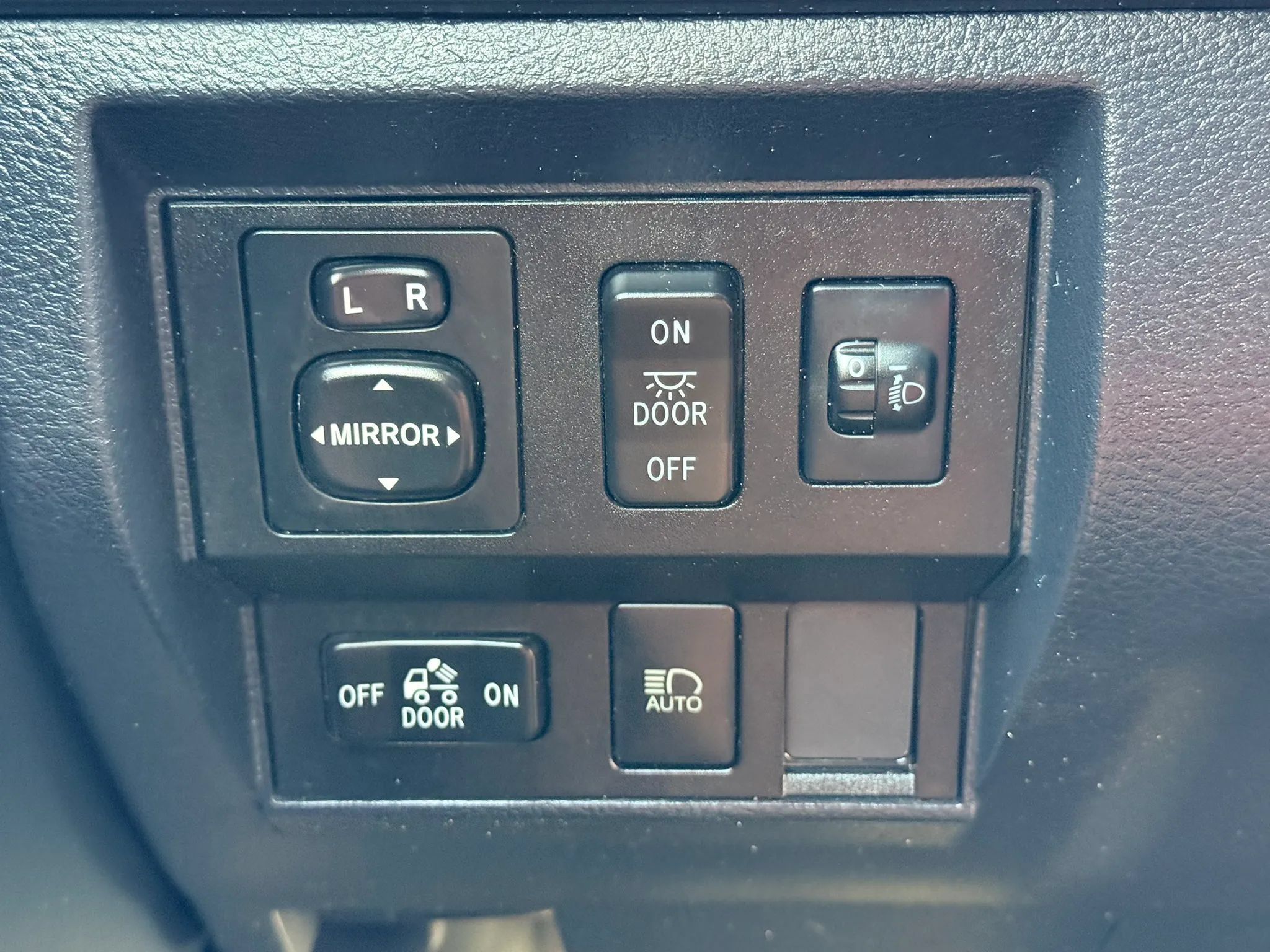Used 2019 Toyota Tundra SR RWD image 31