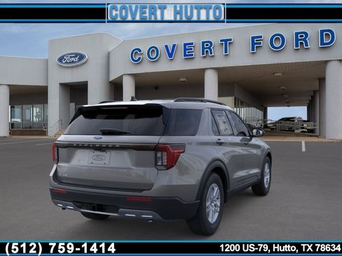 New 2026 Ford Explorer Active RWD image 8