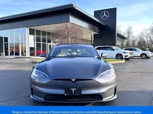 Used 2023 Tesla Model S Standard Range image 2