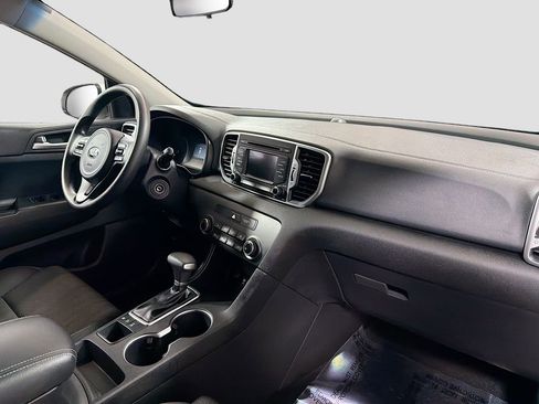 Used 2019 Kia Sportage LX image 26
