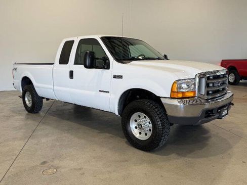 Used 2000 Ford F250 XLT image 5