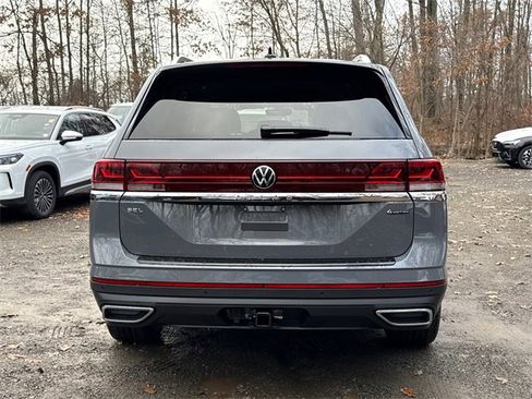New 2026 Volkswagen Atlas SEL image 3
