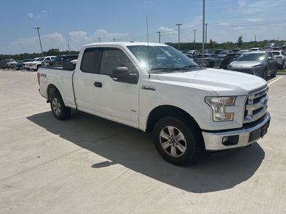 Used 2015 Ford F150 XLT w/ Equipment Group 301A Mid