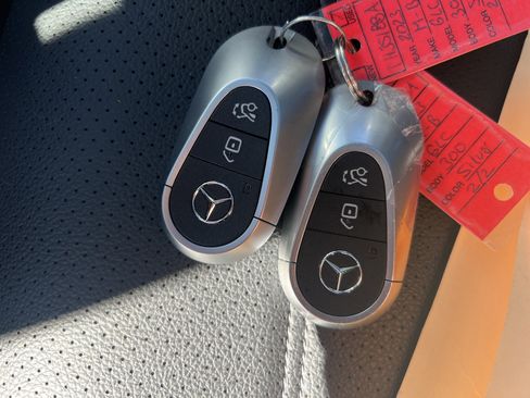 Certified 2023 Mercedes-Benz GLC 300 300 image 38