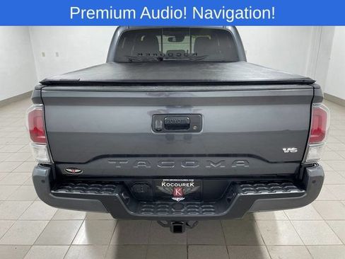 Used 2023 Toyota Tacoma TRD Off-Road w/ Advanced Technology Package AWD/4WD image 5