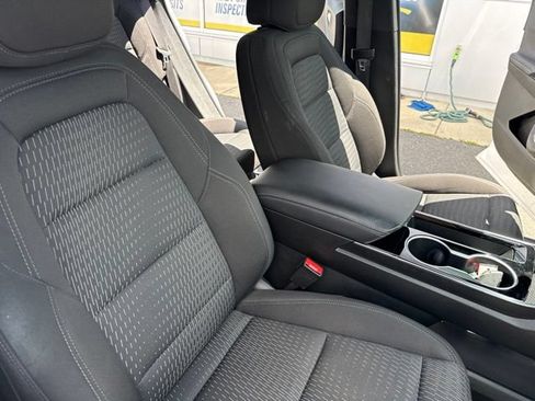 Used 2025 Chevrolet Equinox LT AWD/4WD image 26