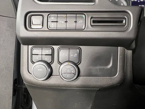 Used 2021 GMC Yukon XL SLT w/ SLT Premium Package AWD/4WD image 40